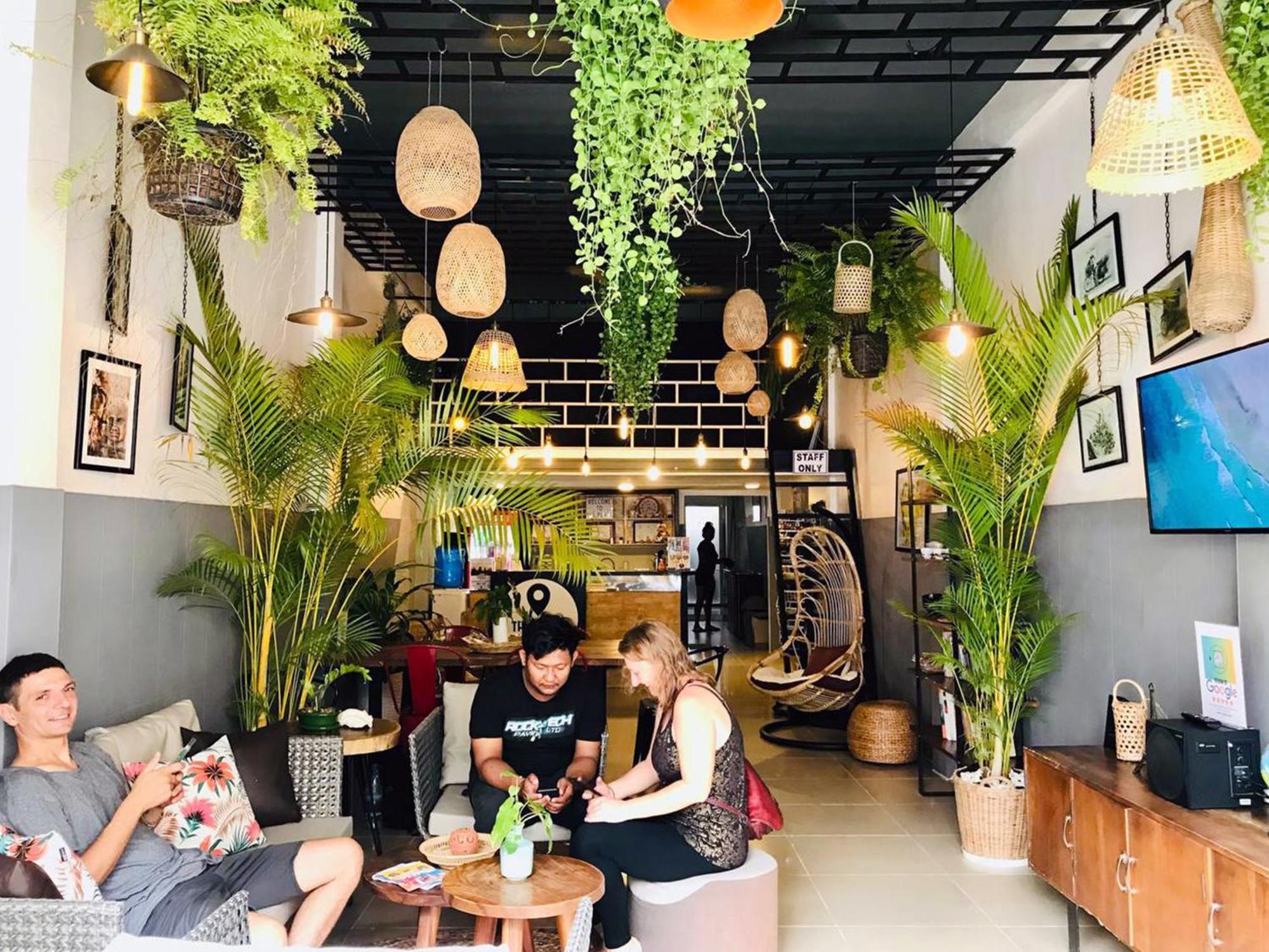 The Place Hostel Battambang Exterior photo